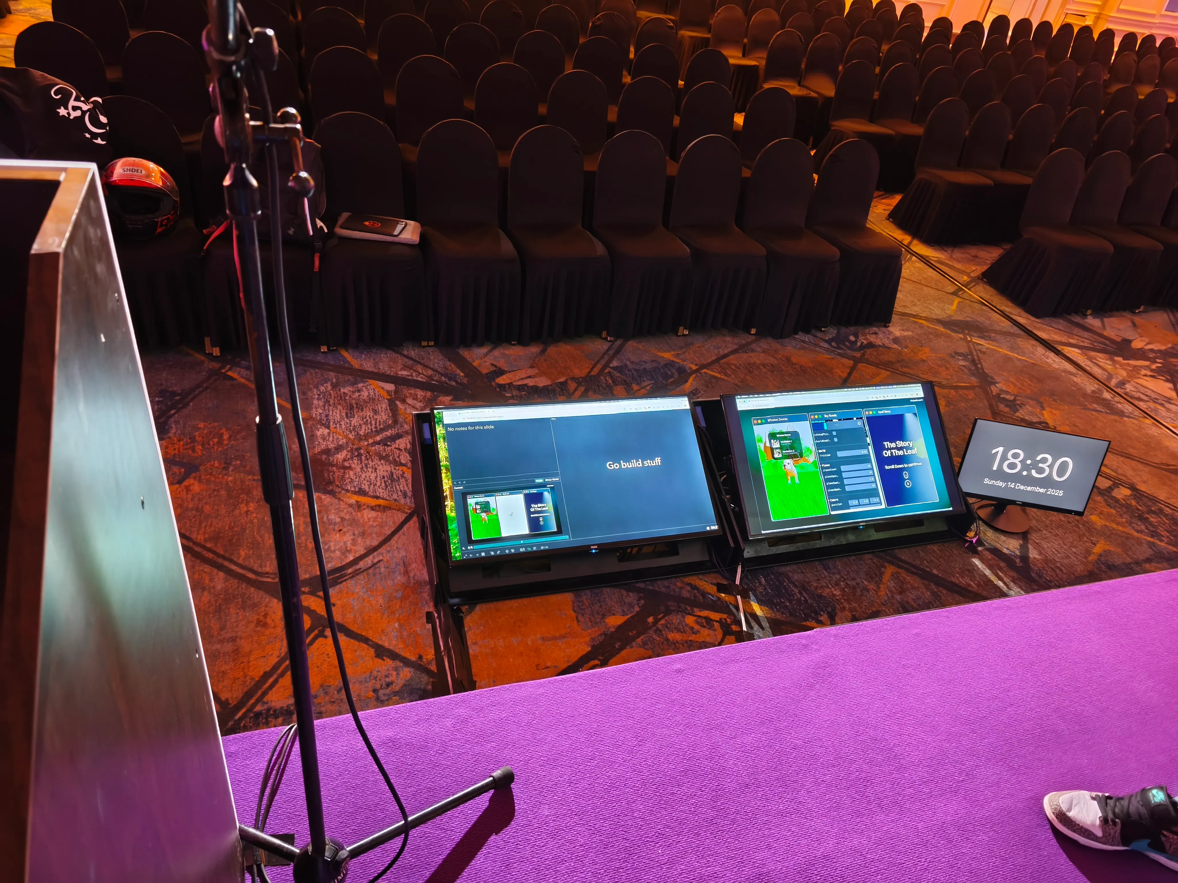 Speaker screens setup